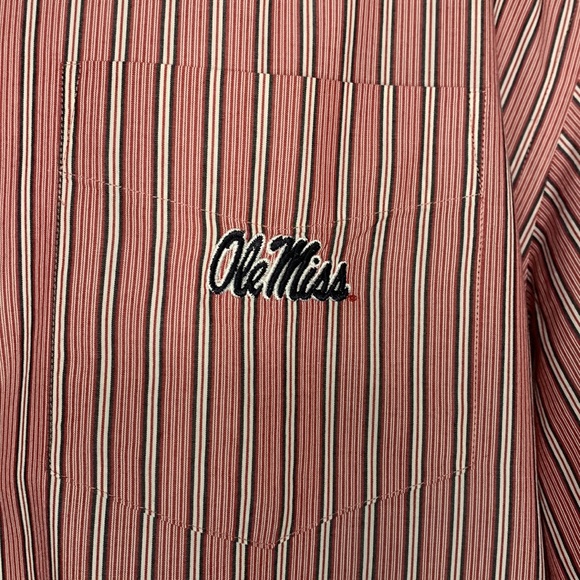 Cutter & Buck Ole Miss Striped Button Down Size XL - Picture 2 of 4